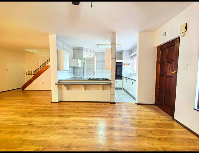 3 BEDROOM TOWNHOUSE FOR SALE IN VAALPARK